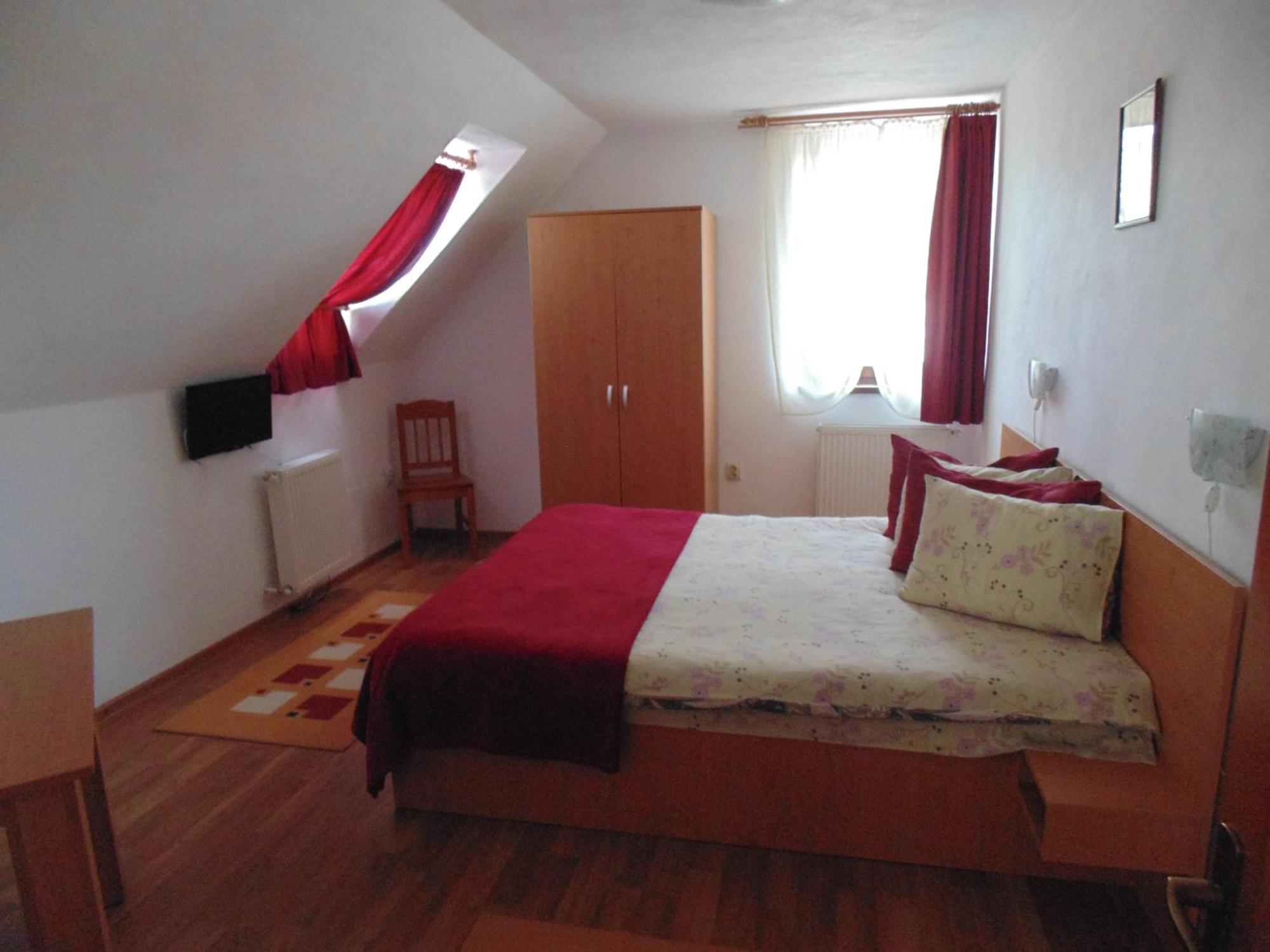 Casa Dancs Ξενοδοχείο Κοβάσνα Εξωτερικό φωτογραφία